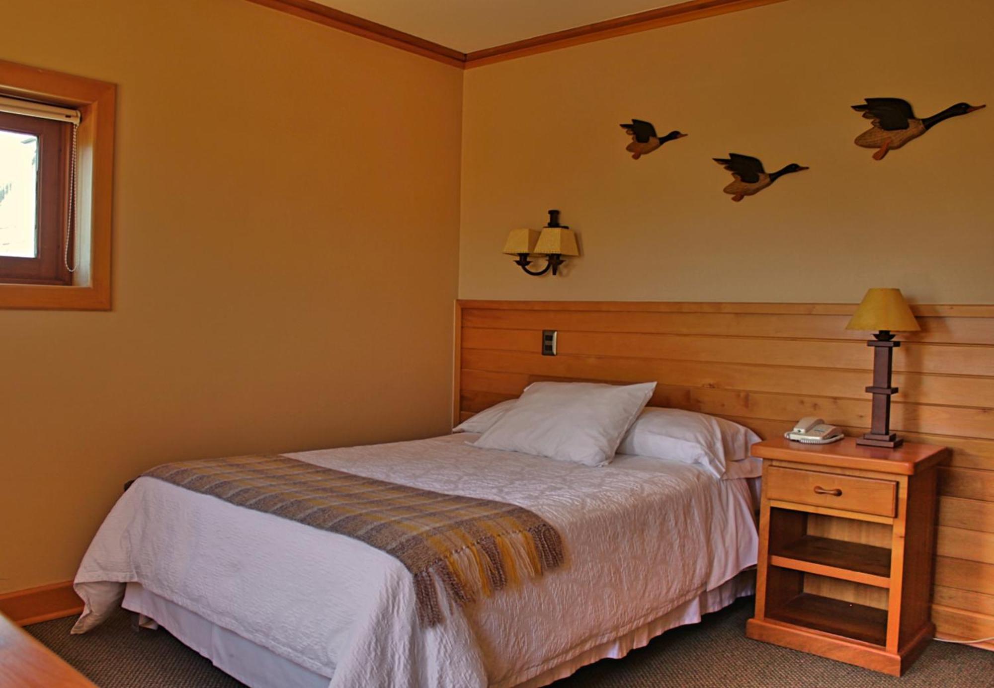 Hotel Puelche Puerto Varas Rum bild