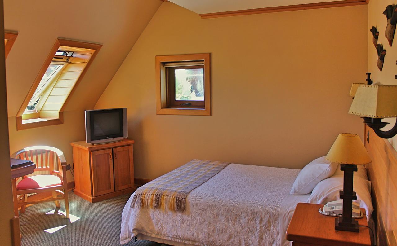 Hotel Puelche Puerto Varas Rum bild